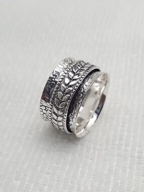 925 Silver Textured Spinner Ring Band